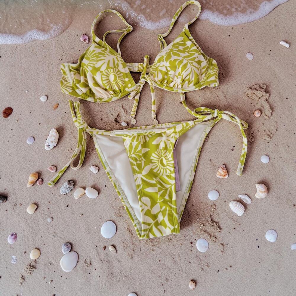 NWT Wild Fable Bikini Set 2 PC Hot Pink Florals XS